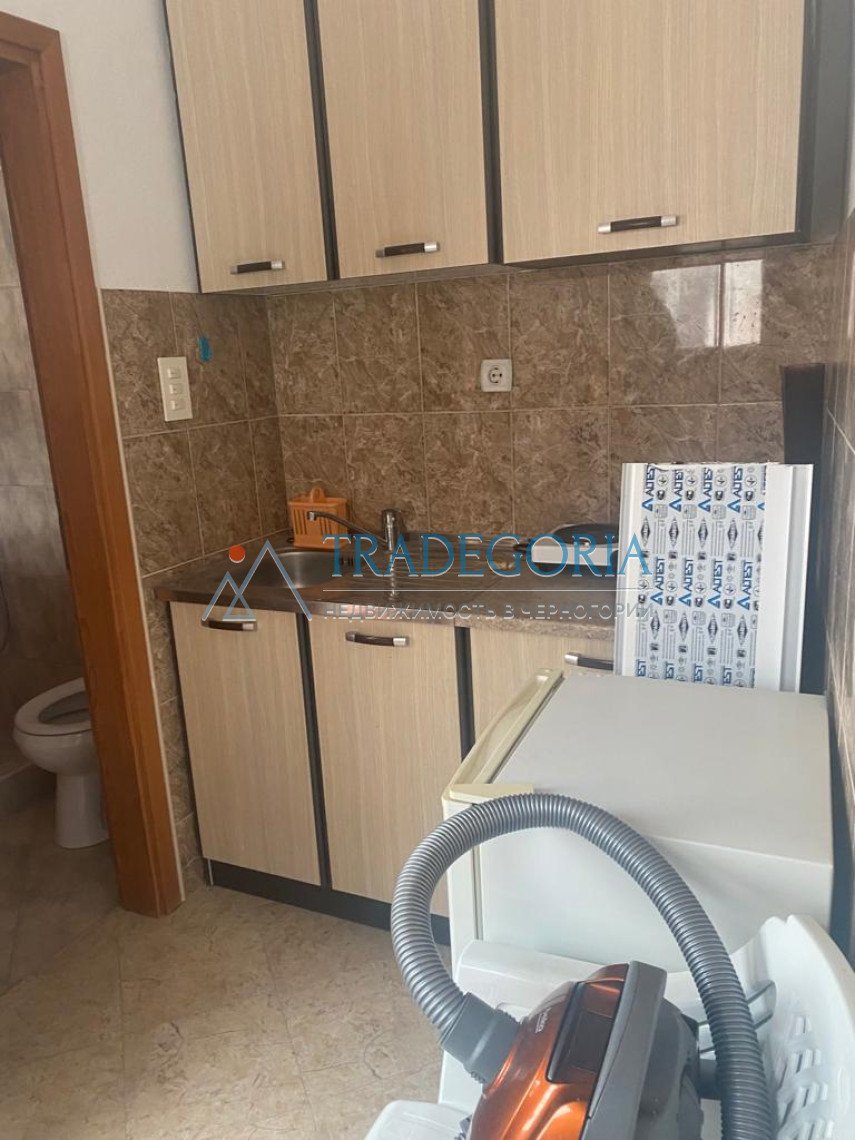 <p>Apartment-type house in Shushani.</p><p> Plot area 450 m2</p><p> House area 220 m2</p><p> The house has 2 floors, on the 1st floor there are 2 apar