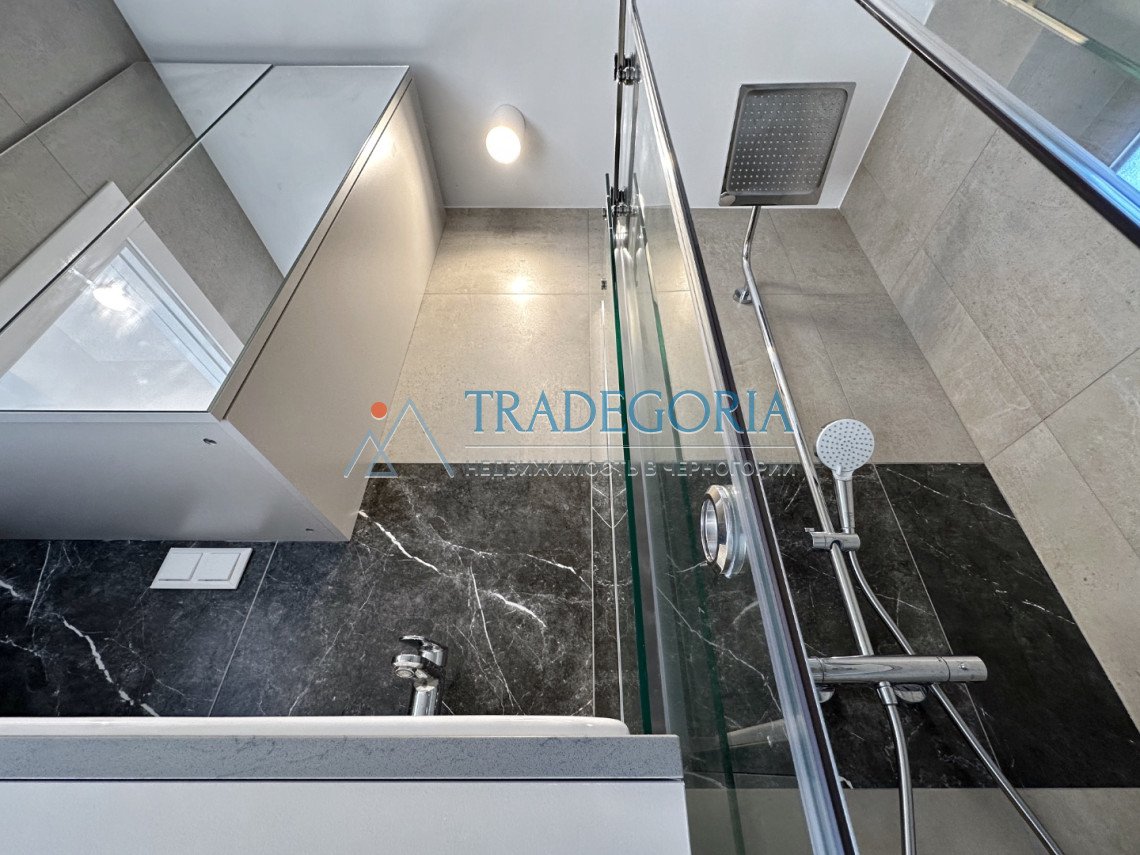 <h3>Apartment 1</h3><p> Key parameters:</p> Location: Kamenari Property type: Apartment Area: 36.43 m² Number of floors: 3rd floor Number of bedrooms: