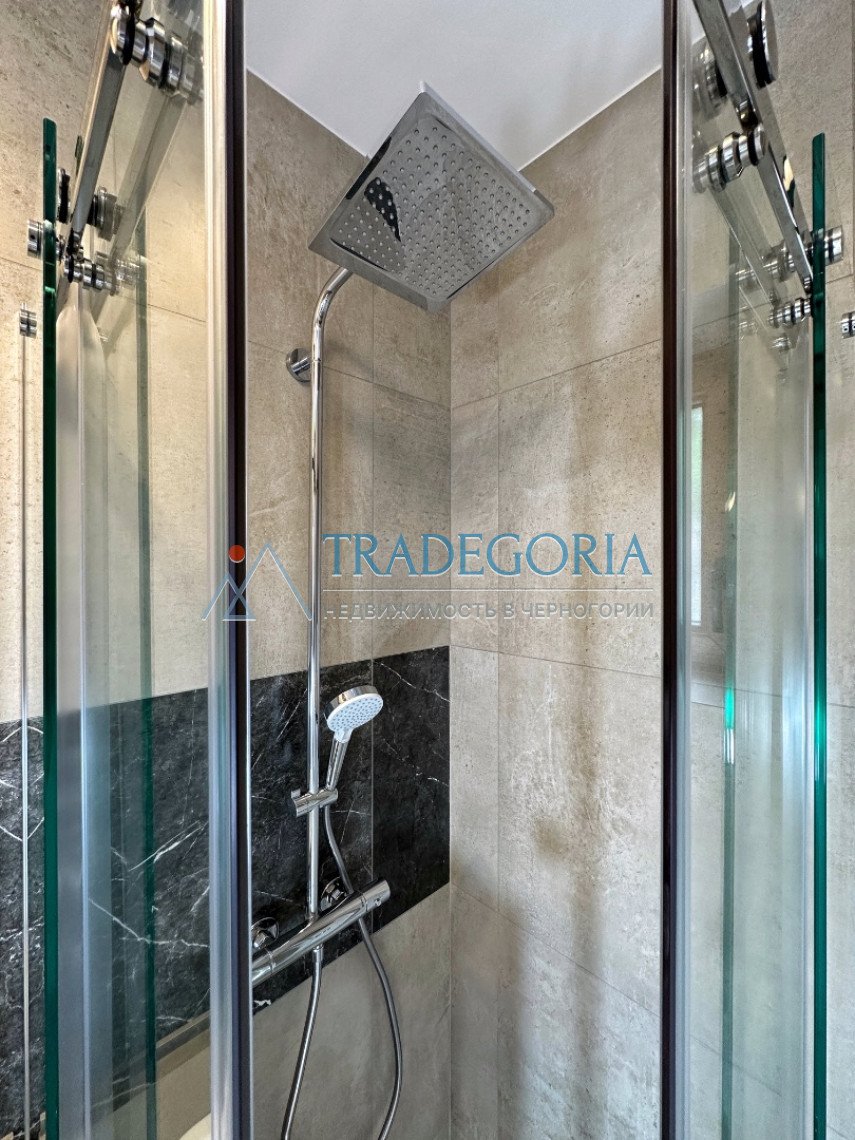 <h3>Apartment 1</h3><p> Key parameters:</p> Location: Kamenari Property type: Apartment Area: 36.43 m² Number of floors: 3rd floor Number of bedrooms: