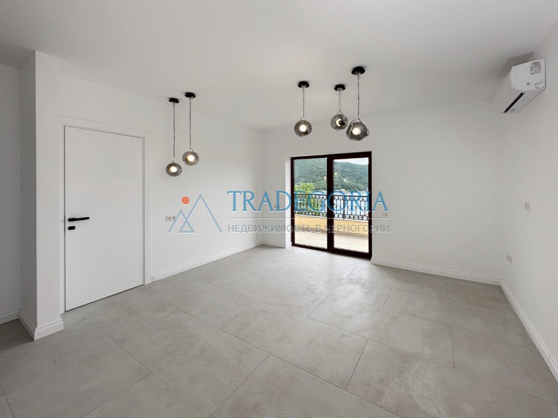 <h3>Apartment 1</h3><p> Key parameters:</p> Location: Kamenari Property type: Apartment Area: 36.43 m² Number of floors: 3rd floor Number of bedrooms: