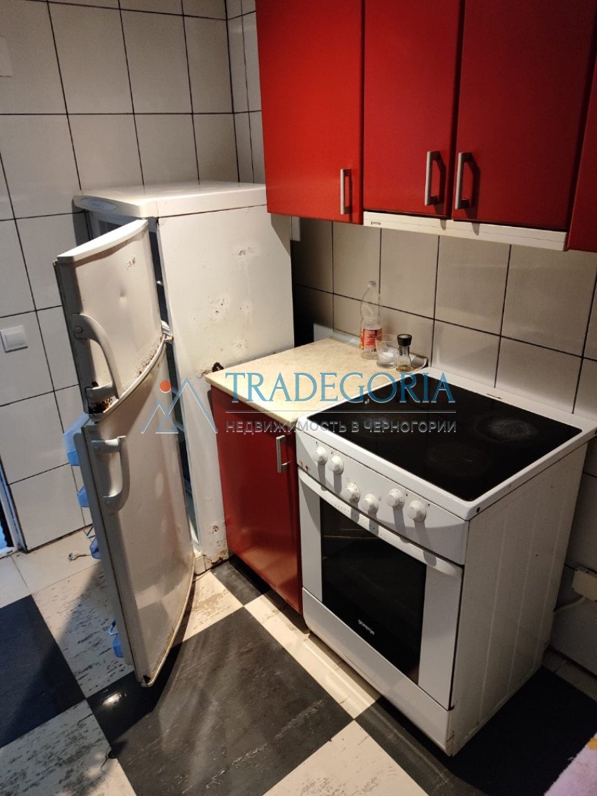 <h3>House with sauna and sea view in Sutomore</h3><p> Key parameters:</p> Location: Sutomore Property type: House Property type: Resale House area: 25