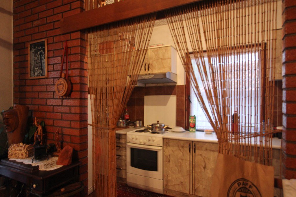 Mountine view house in Topla<br><br><p>Three-storey house for sale in Herceg Novi, Topla. The house is a cascade type and has a terrace with mountain 