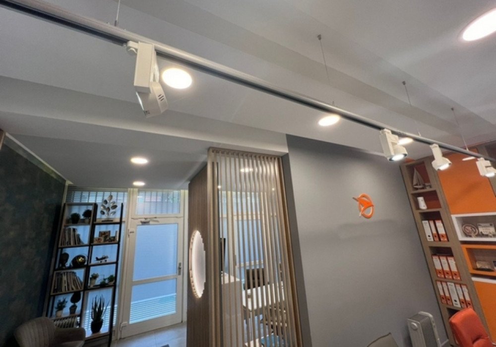 Description
Podgorica, the &quot;Old Airfield&quot; area. Office space
Fully equipped office
The area is 35 sq.m.
Ideal for different types of busines